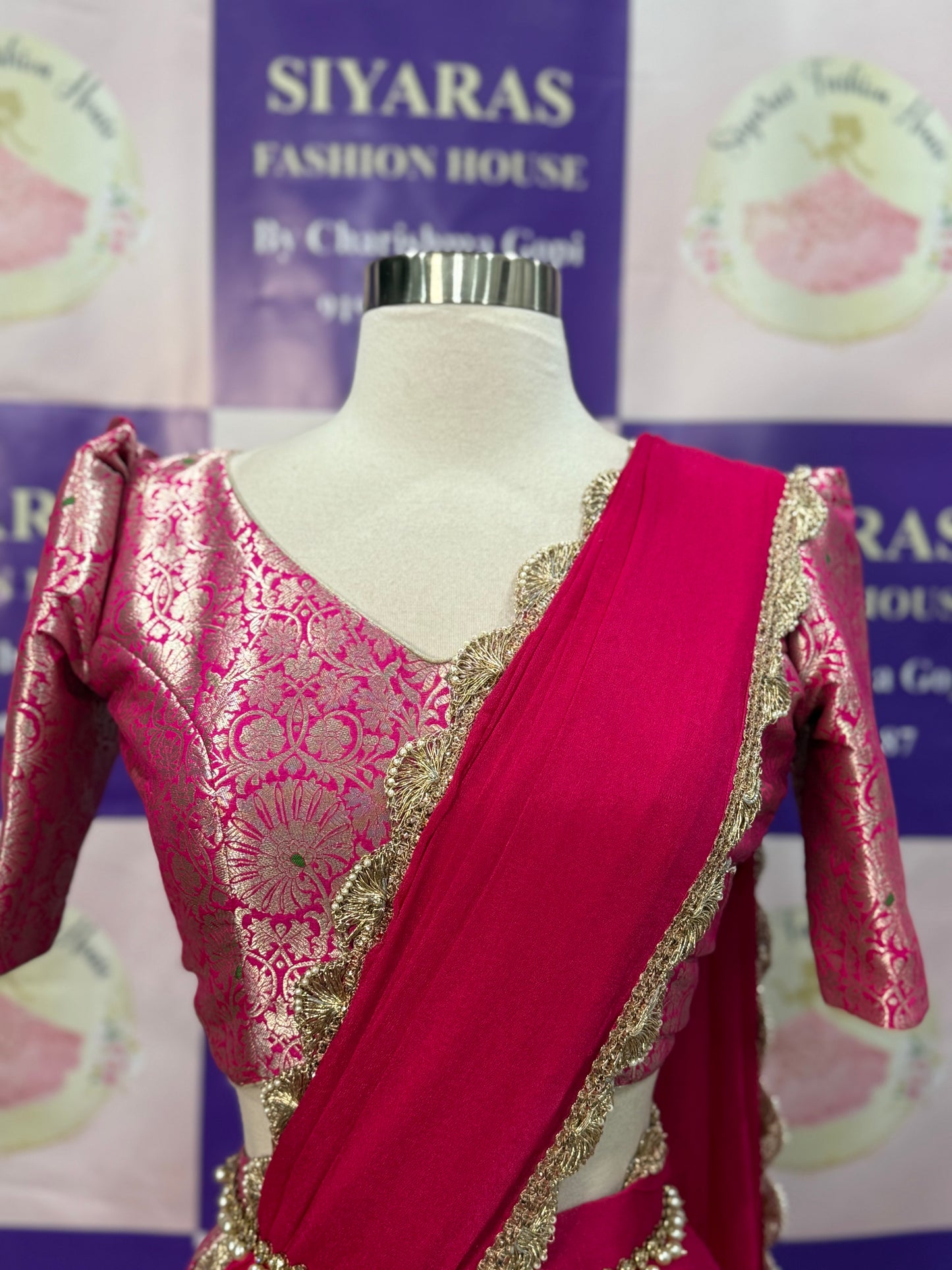 Beautiful customized Banarasi silk lehenga. Perfect for all occasions. Wedding/ Half Saree/ Festival. Available in size 36