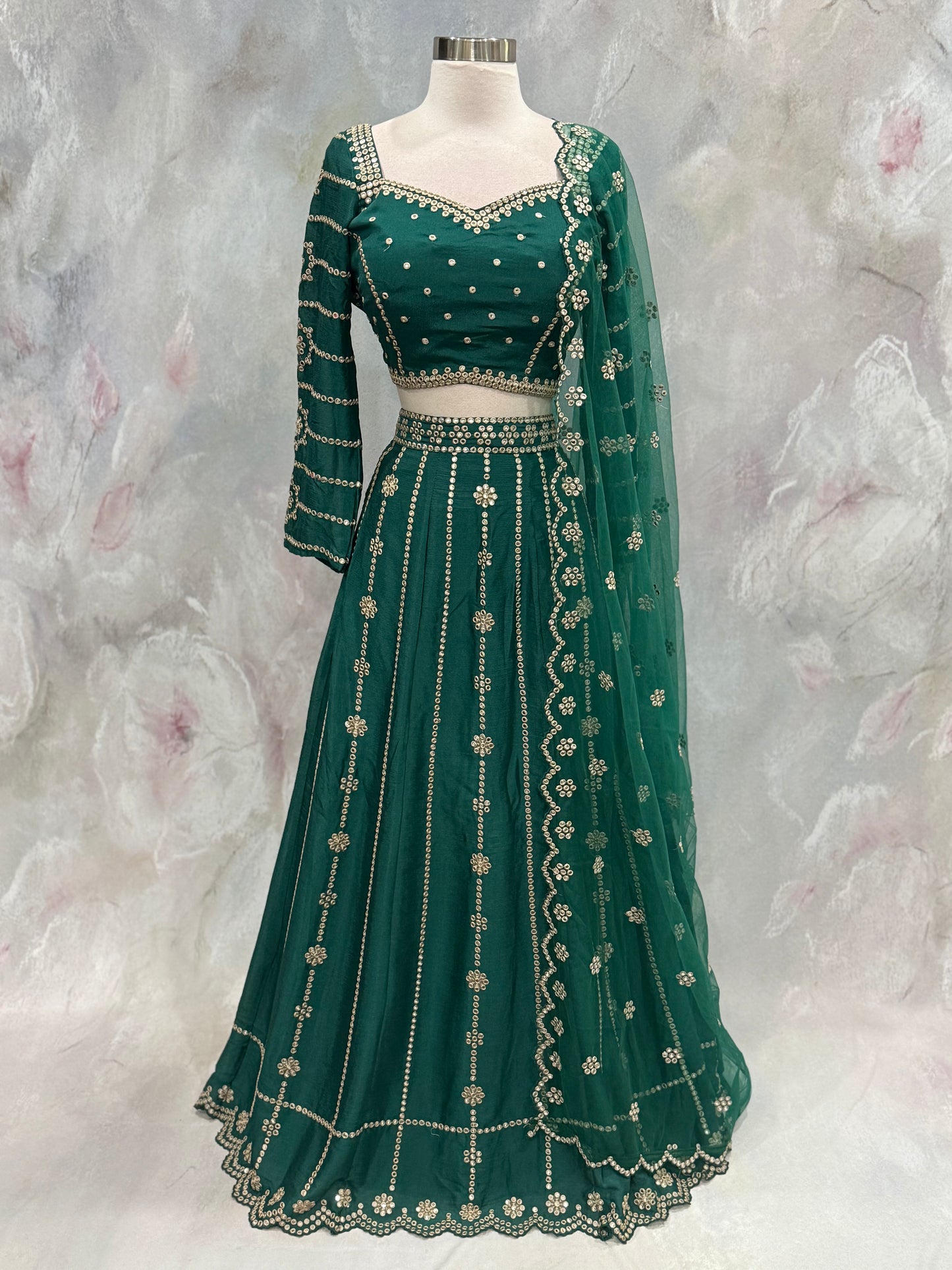 Elegant Green Silk Lehenga Choli – Mehendi & Wedding Partywear | Fully Stitched | Size 38 | Ready to Ship USA