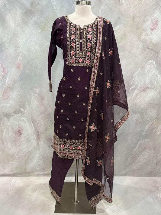 Pakistani  Salwar suit set elegant multicolor embroidery wedding organza set size XL 42, grand looking Partywear dress