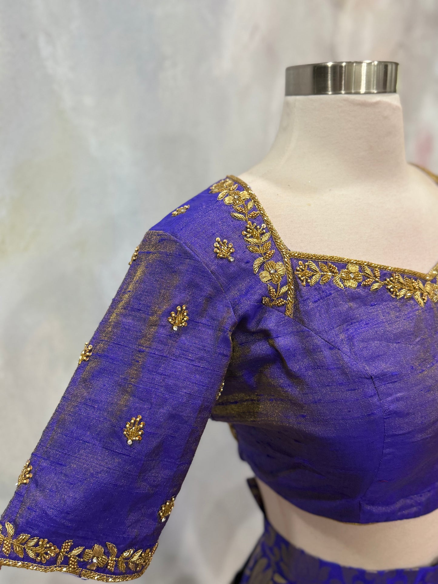 Elegant Kanchi Pattu Lehenga in a stunning royal blue & pink color combination, beautifully enhanced with intricate handcrafted Maggam embroidery. Perfect for weddings, receptions, festivals, and traditional celebrations. Size 38/40