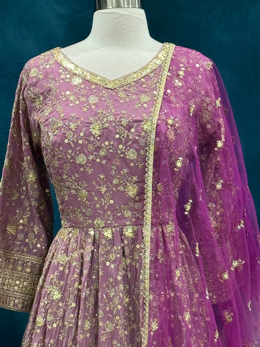 Beautiful Party wear gown perfect for Mehendi , birthday, wedding events. Available in size 44 inches and Can be altered if needed.
