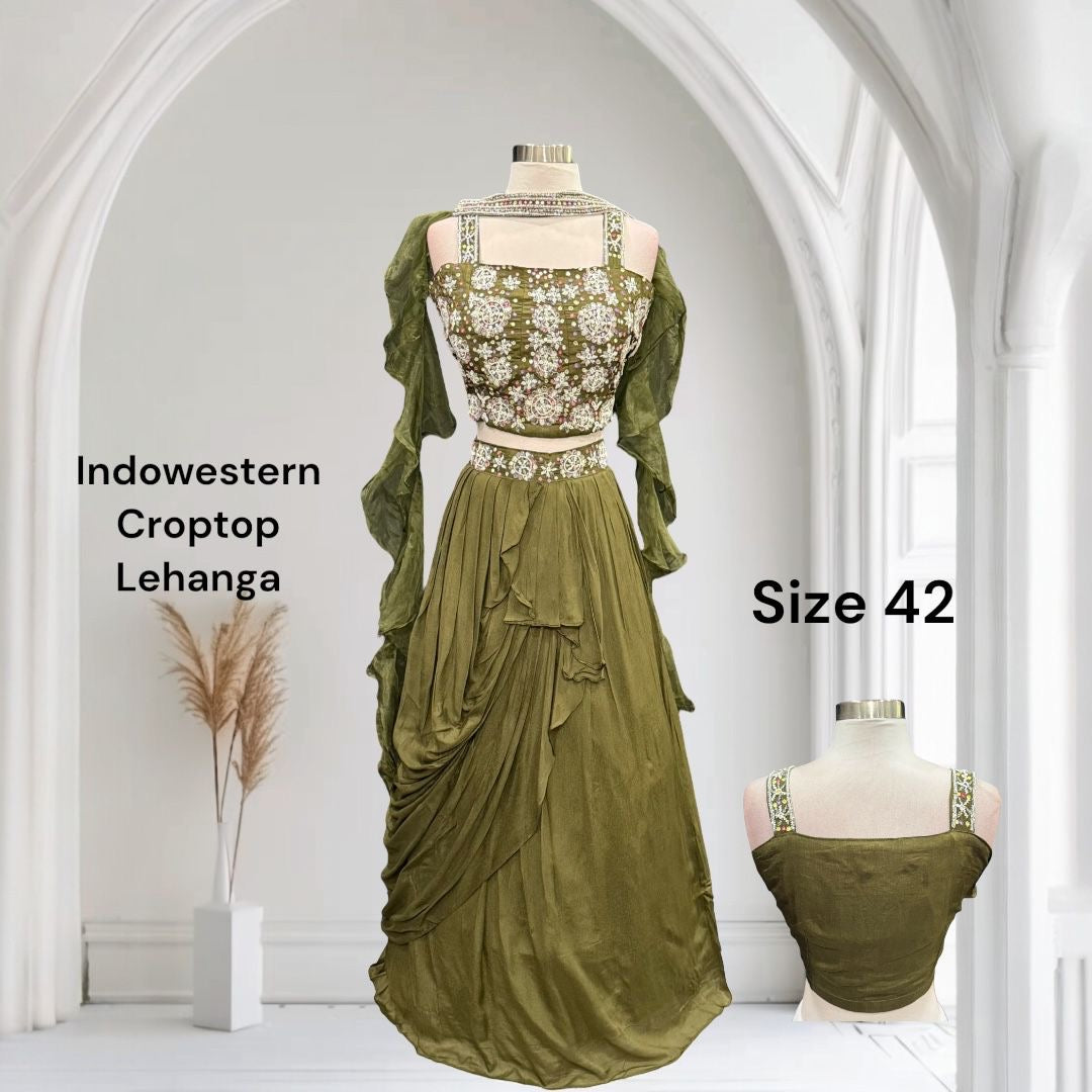 Beautiful in Green 💚 This stunning Georgette Indo-Western Crop Top Lehenga features intricate work on the top and a dreamy butterfly-style ruffle dupatta 🦋 Perfect for festive vibes & celebrations! 🎊
Fits up to XL (42) 🌸