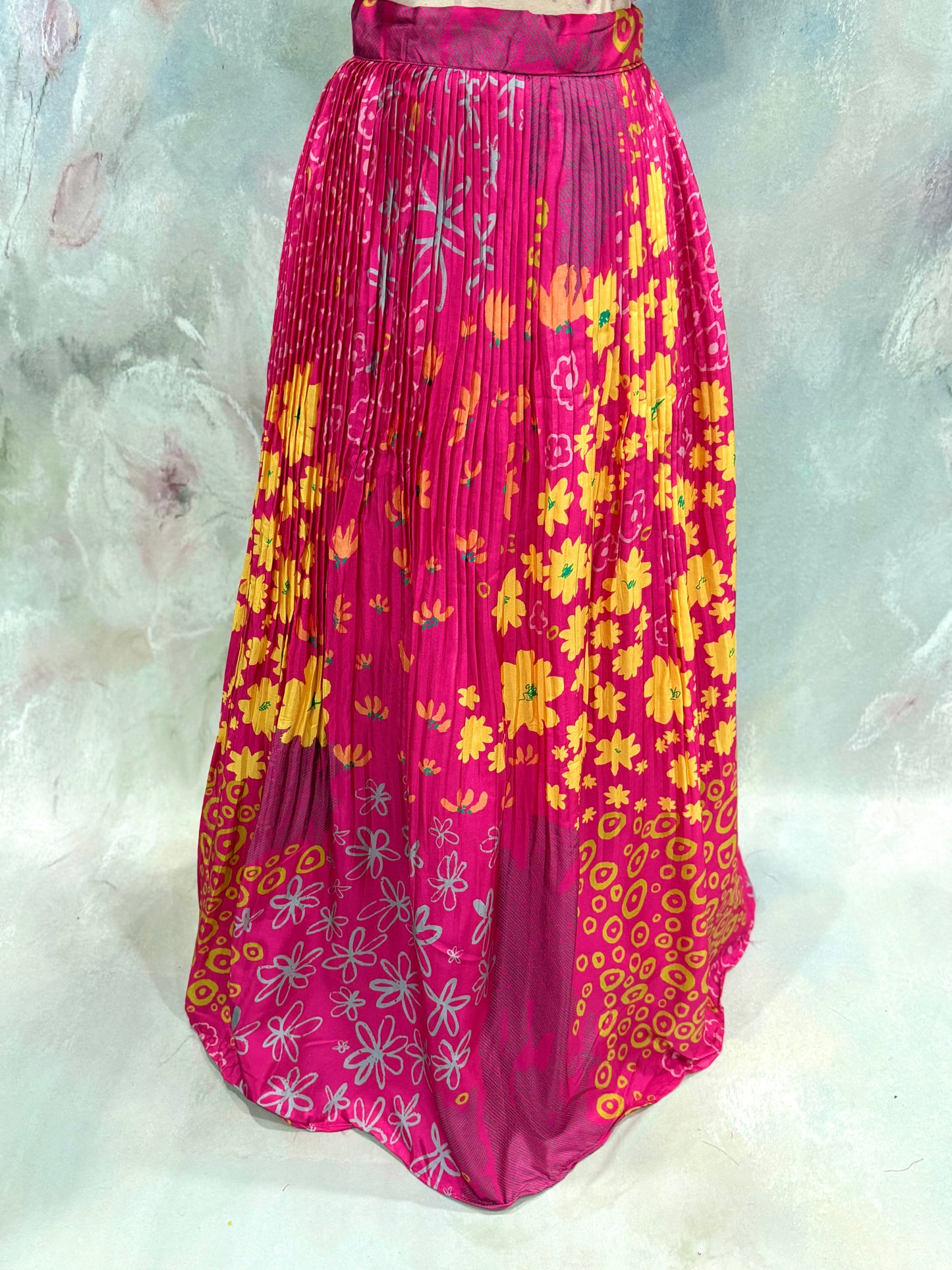 Beautiful Muslin Crop top pink hues with sequence work blouse and crush floral pattern Lehanga size 38