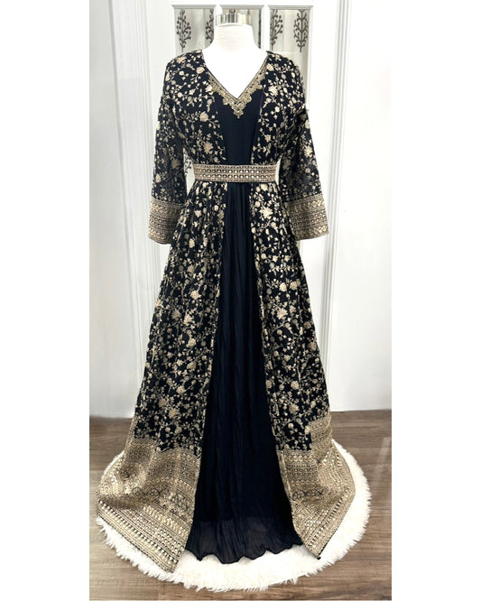 ❤️Beautiful party wear black long gown with long jacket which has beautiful sequin and embroidery with the hip belt❤️. Fits size 38 and 40