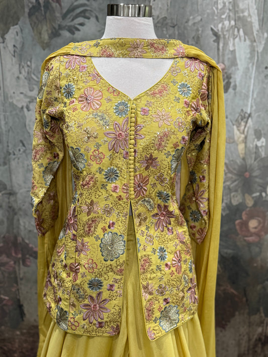 Sunshine vibes in this Yellow Floral Embroidered Short Top & Palazzo Set. Available in size 42 ( XL)