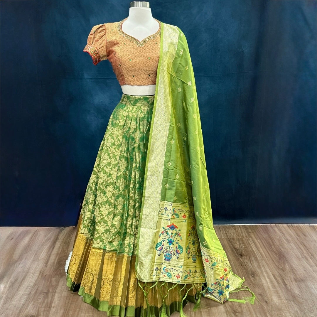 Beautiful Banarasi traditional lehenga. Perfect for Festive, wedding and half Saree events. Available in size 36/ 38 upto 40