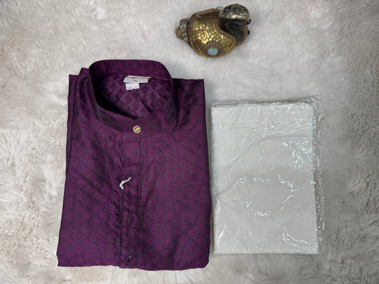 Lovely Jabla Silk Mens kurta set. Available in size Small 36/ Medium 38 and  XL 42