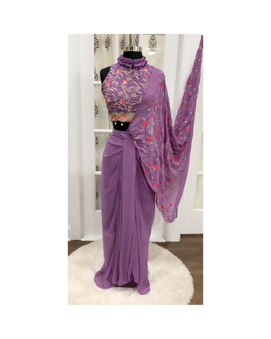 Beautiful trendy IndoWestern sarong Drape style Embroidered IndoWestern Dress ready to ship size 42