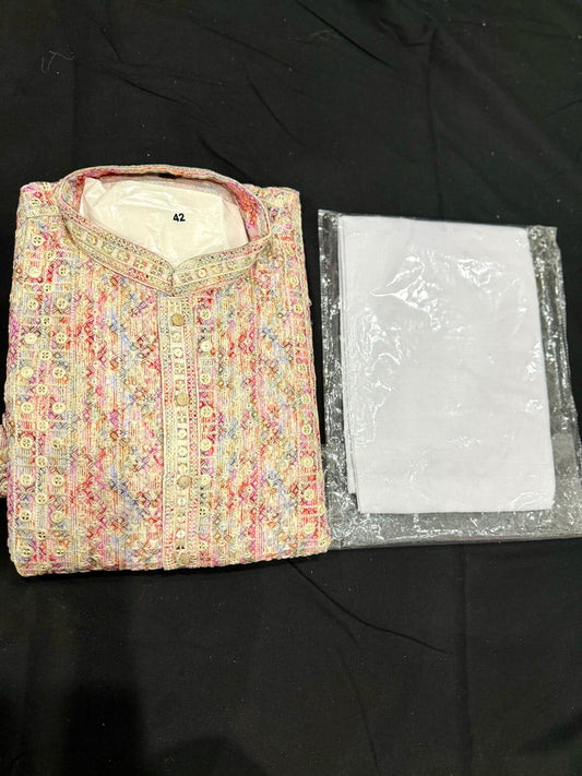 Step into elegance this festive season with our Men’s Kurta Pyjama Set 👌🪔. Size available in 38 and 42