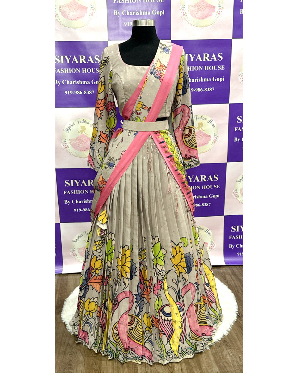 Kalamlakari Half saree / Lehenga / Gaghra collection in fabulous Mauve Color. Sizes fit 38 to 41..