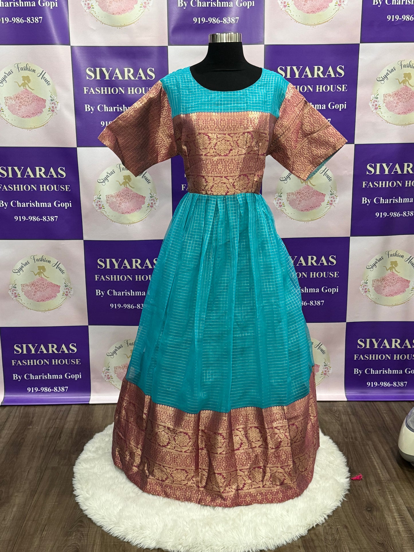 Traditional organza long gown in checks pattern with embroidery yoke in elegant color combo. Size 42