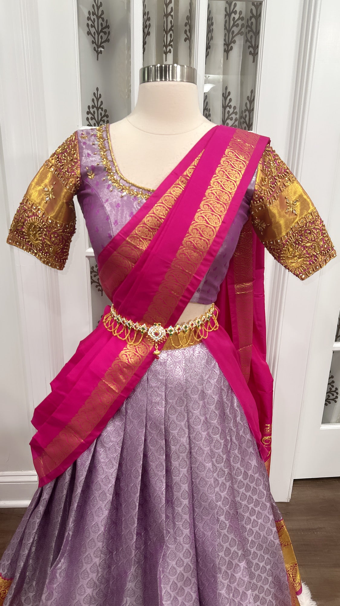 Elegant Lavender color Kanchi Pattu half saree Langa Voni for teens with grand Maggam work blouse | Half saree function | Teen Partywear dress Ready 2 ship
