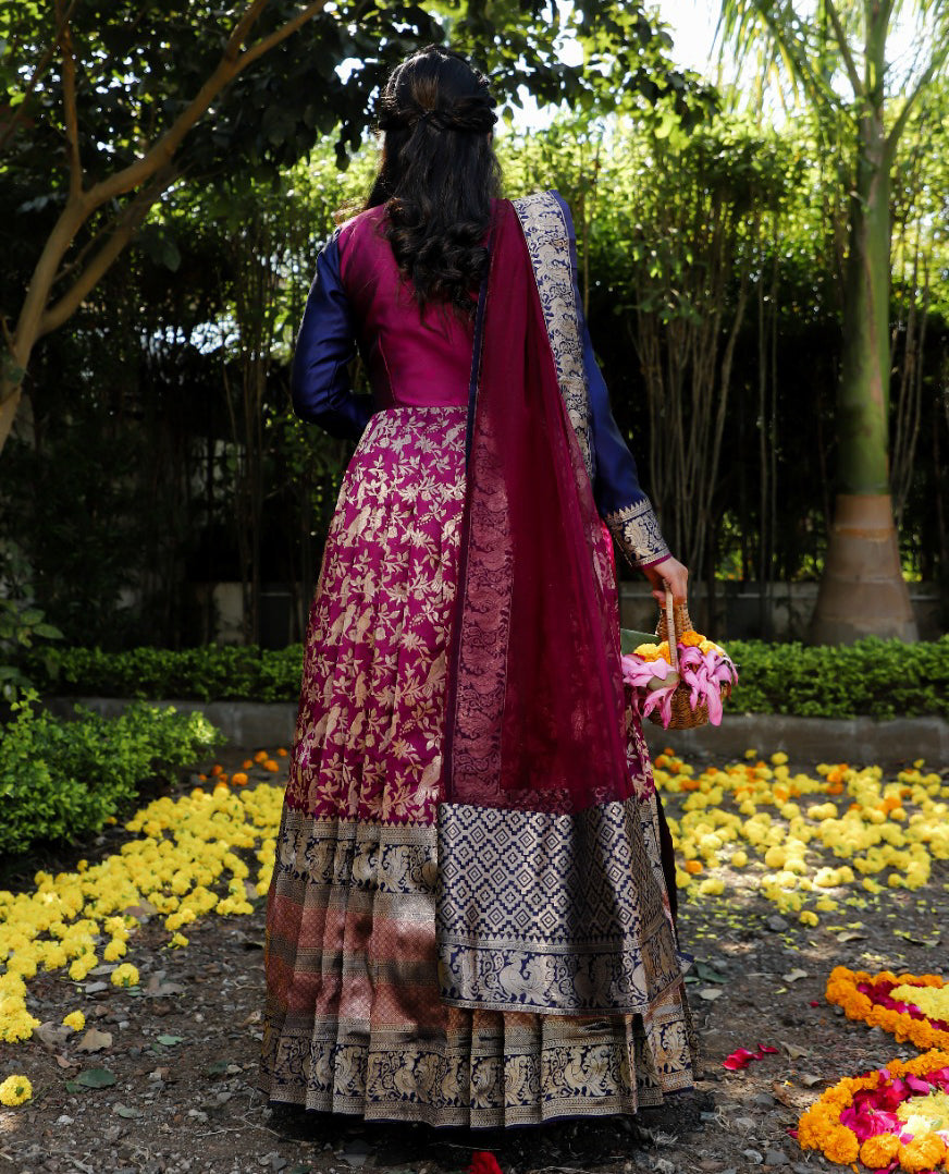 Banarasi long dress with zari weaving 2pc set | XXL (42 to 44)